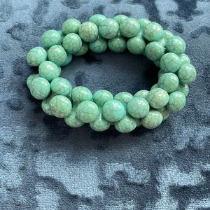 Faux Turquoise stretch bracelet 🌺